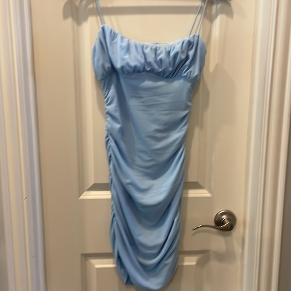 Hello Molly Semi Formal/Homecoming Dress - Picture 4 of 5